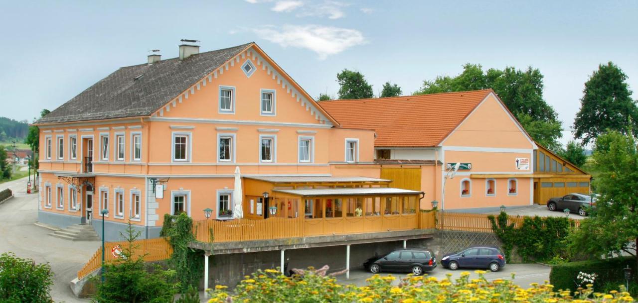 Gasthaus Kloibhofer Neukirchen bei Lambach Exterior photo